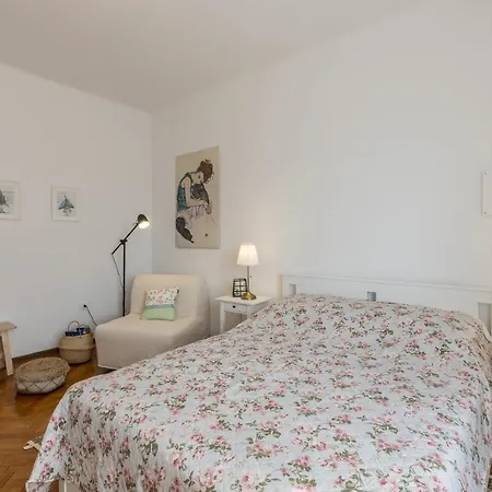 Noe And Joey Apartment Split Exterior photo